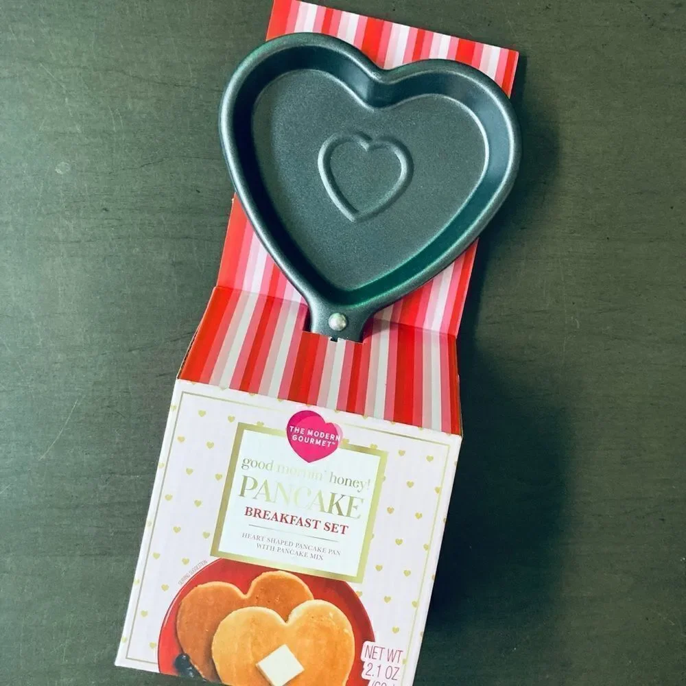 Heart Shaped Pancake Breakfast Frying Pan